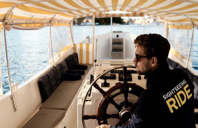 100% Electric Open Boat Private Hire - Photo 3